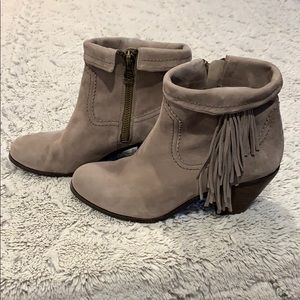 Sam Edelman Louie Brushed Suede Fringe Bootie 8.8